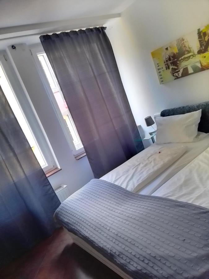 Studiotel Altstadt Apartments Duesseldorf Екстериор снимка